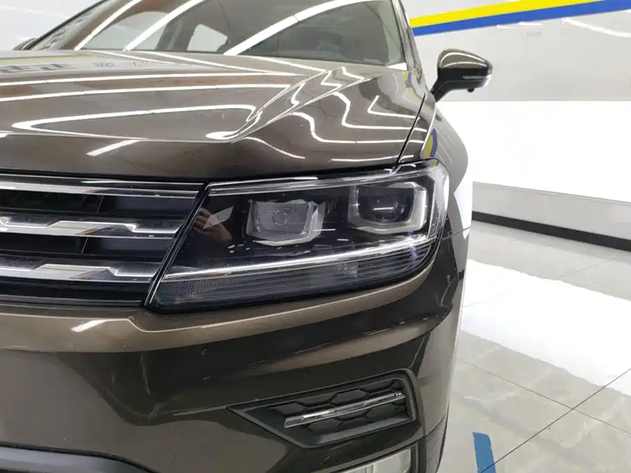 Volkswagen Tiguan L — миниатюра 5