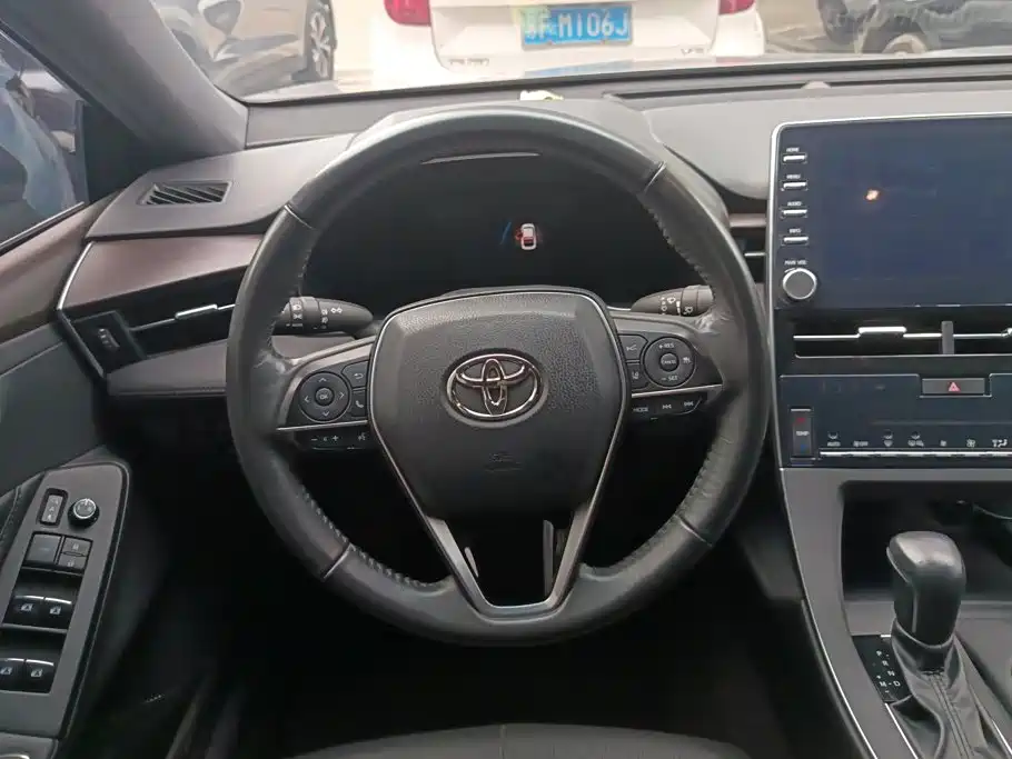 Toyota Avalon — миниатюра 15