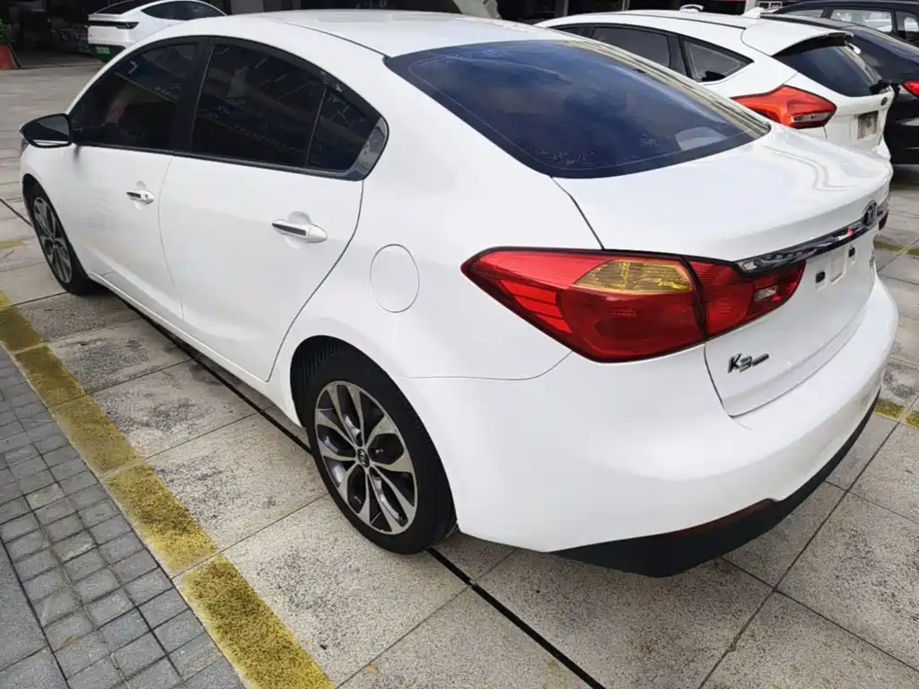Kia K3 — миниатюра 5