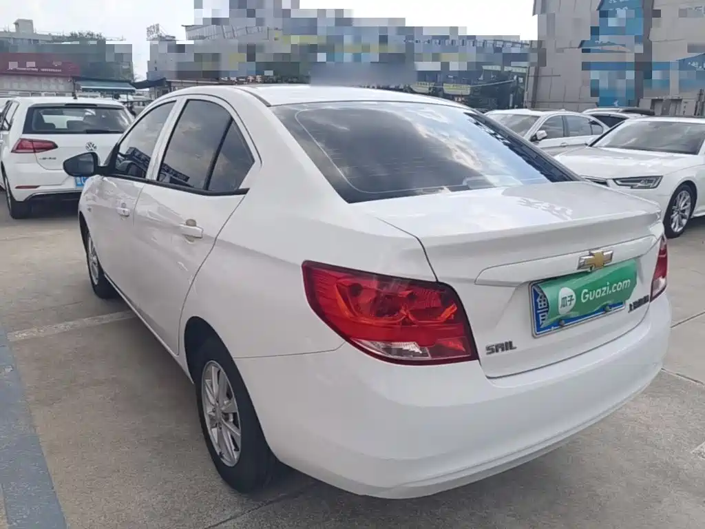 Chevrolet Sail — миниатюра 5