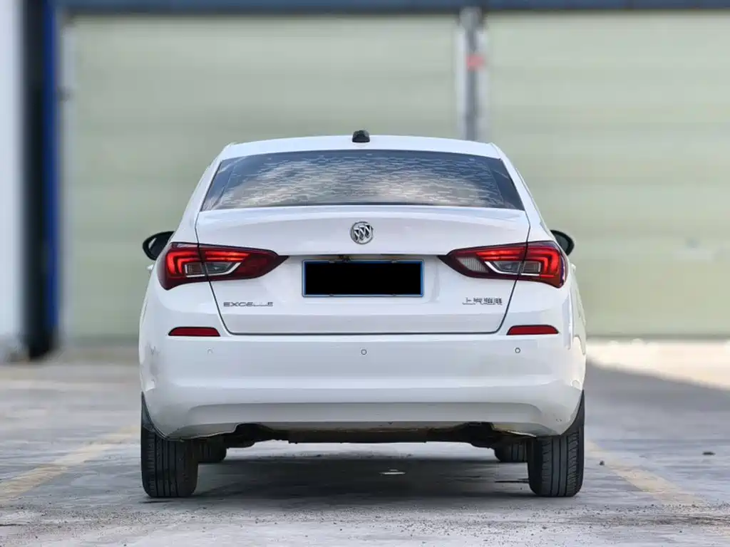 Buick Excelle — миниатюра 7