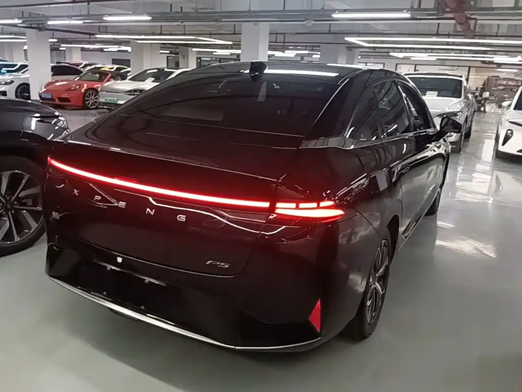 XPeng P5 — миниатюра 7