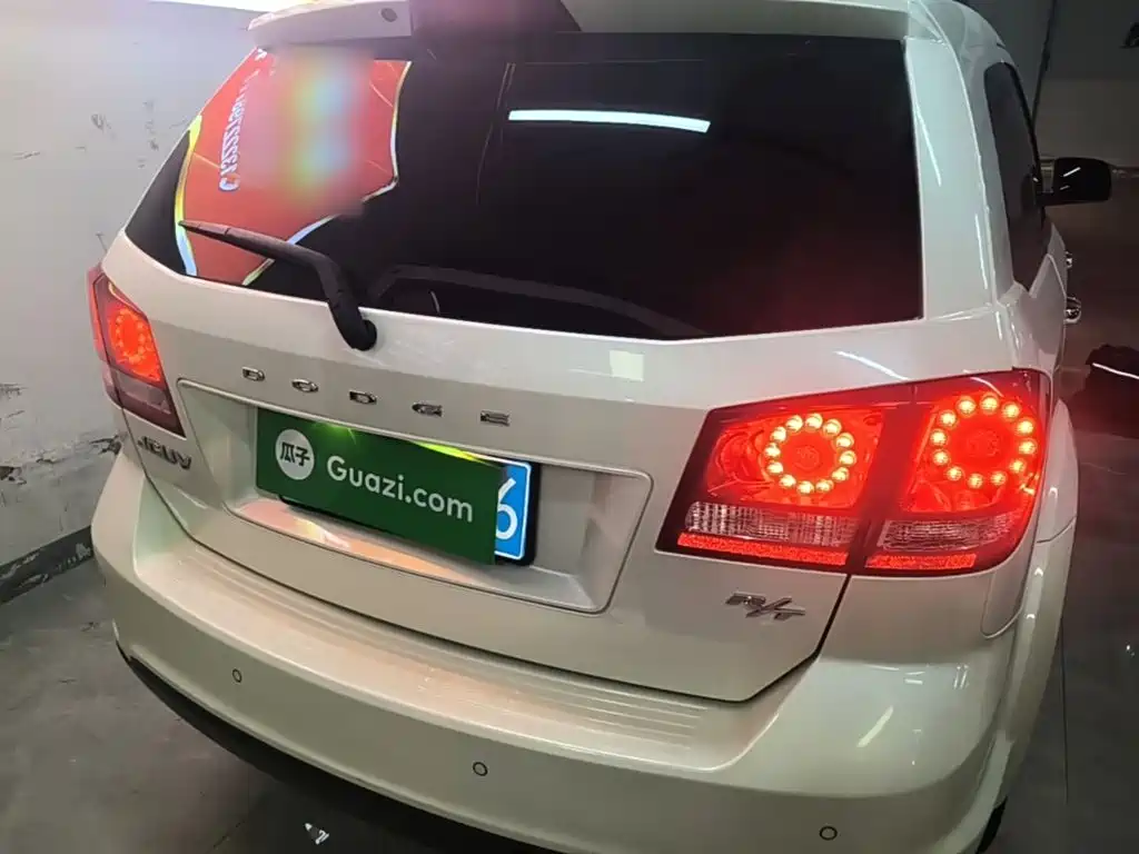 Dodge Journey — миниатюра 6