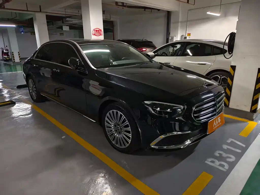 Mercedes-Benz E-Class — миниатюра 3