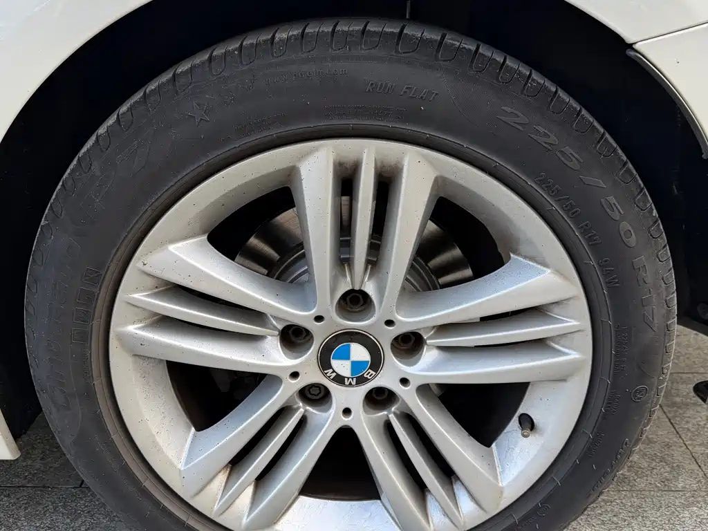 BMW 3 Series — миниатюра 10