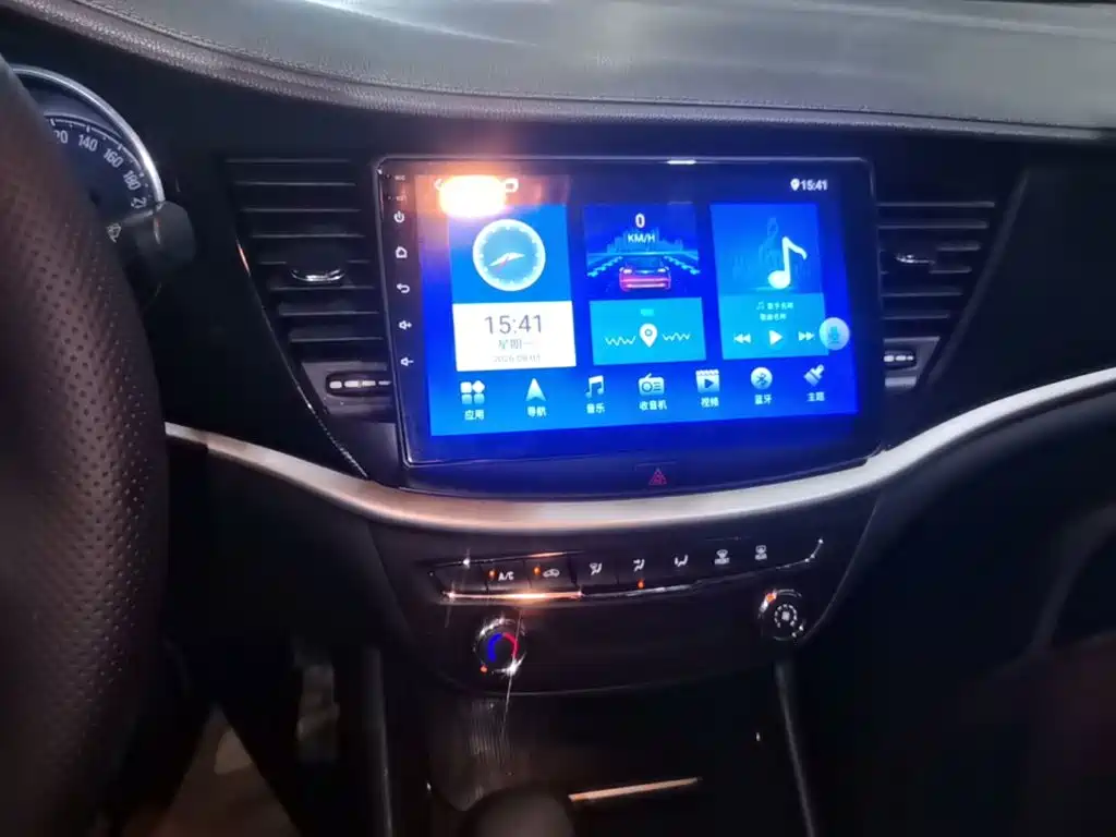 Buick Verano — миниатюра 13