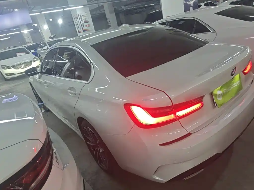 BMW 3 Series — миниатюра 5