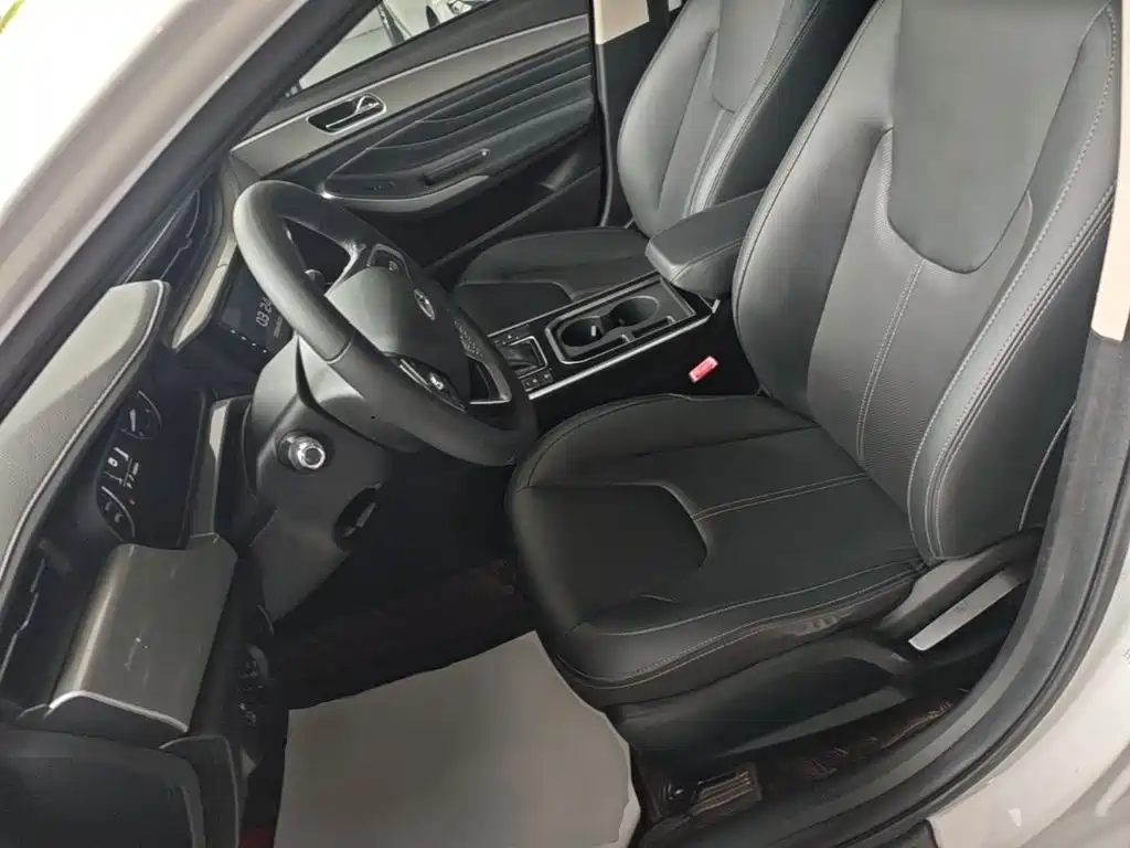 Chery Arrizo 5 — миниатюра 15