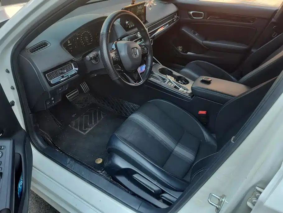 Honda Civic — миниатюра 9