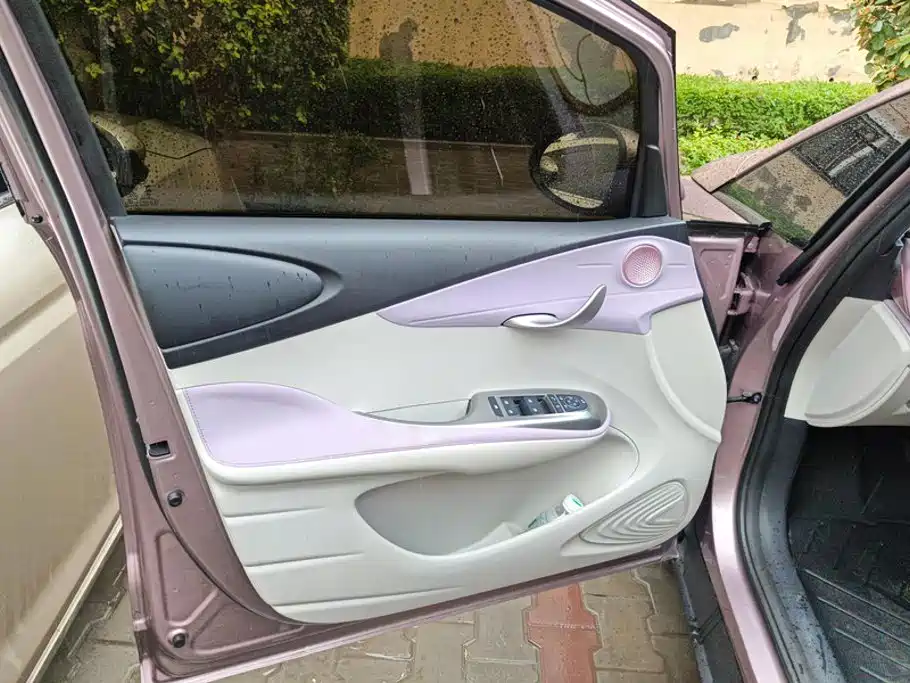 BYD Dolphin — миниатюра 7