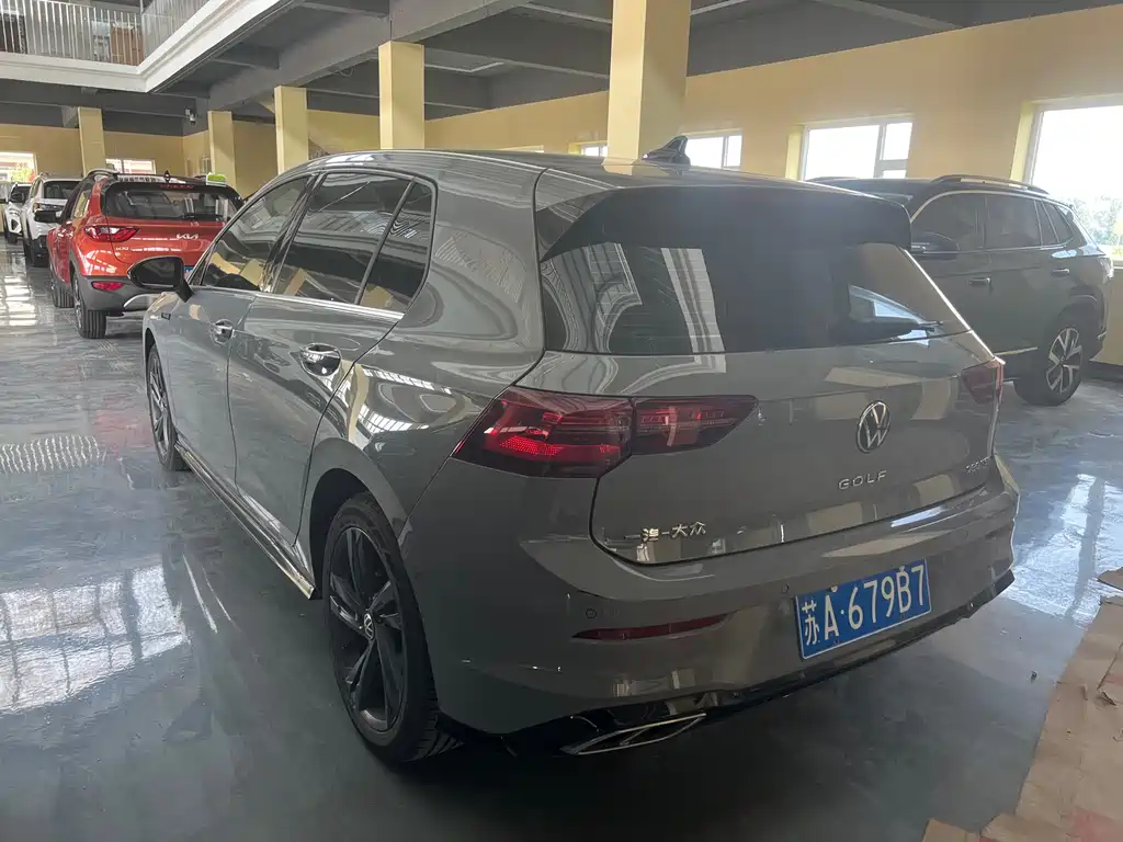 Volkswagen Golf — миниатюра 8