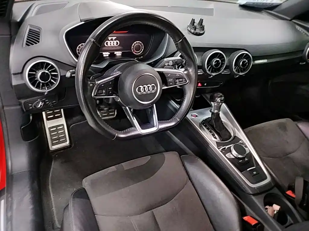 Audi TT — миниатюра 16