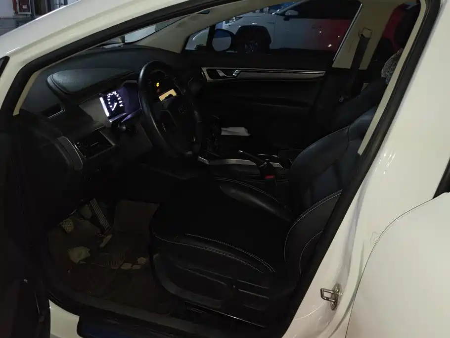 Geely Emgrand GS — миниатюра 9