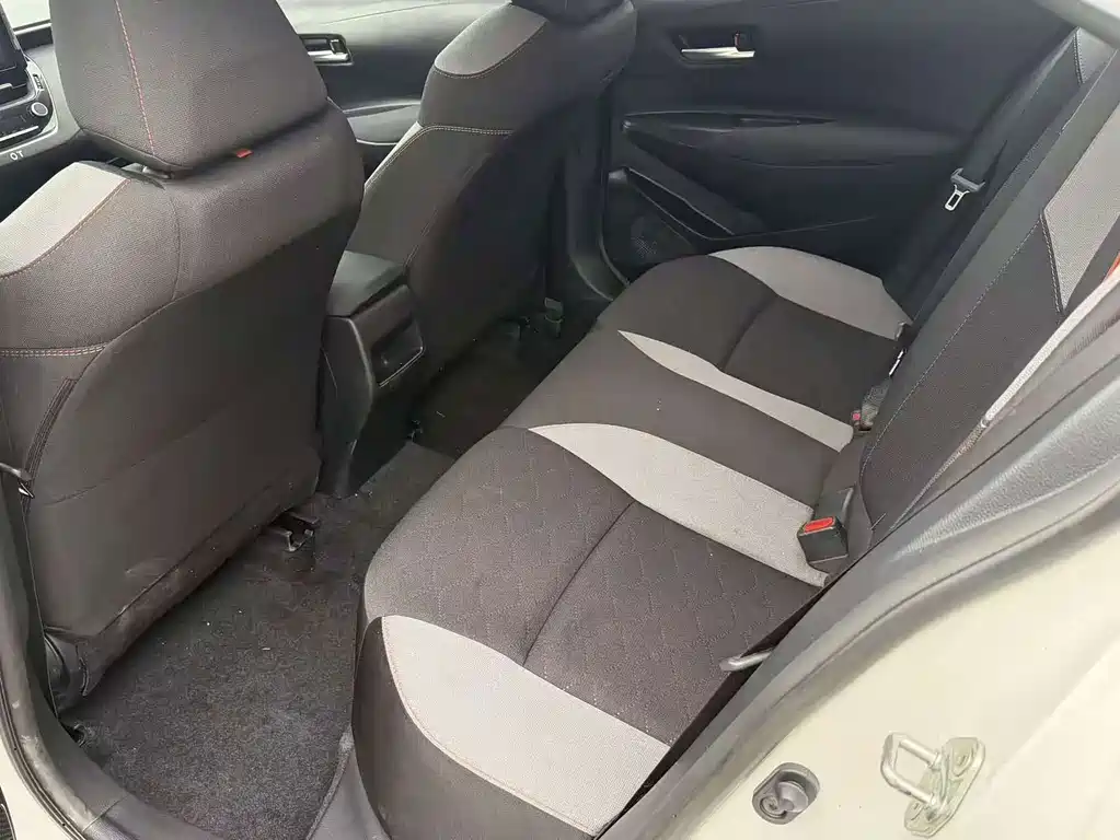 Toyota Corolla — миниатюра 6