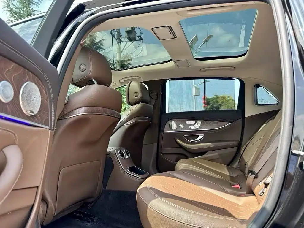 Mercedes-Benz E-Class E 2021 E 300 L Luxury