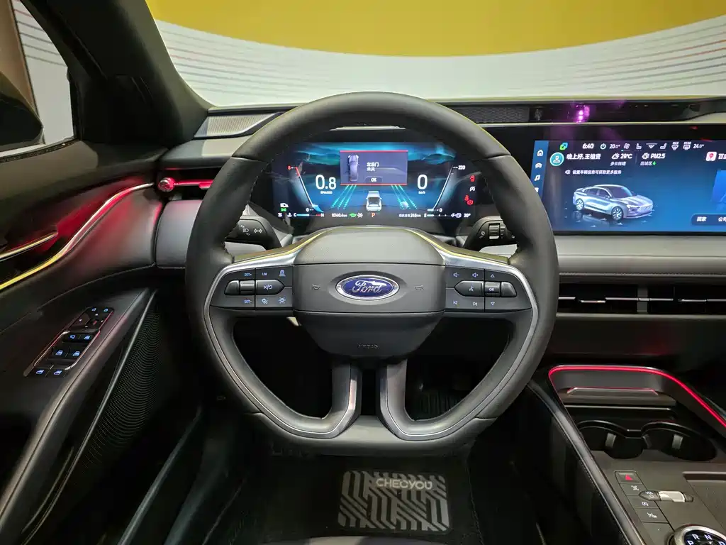 Ford Mondeo 2025 2.0T EcoBoost