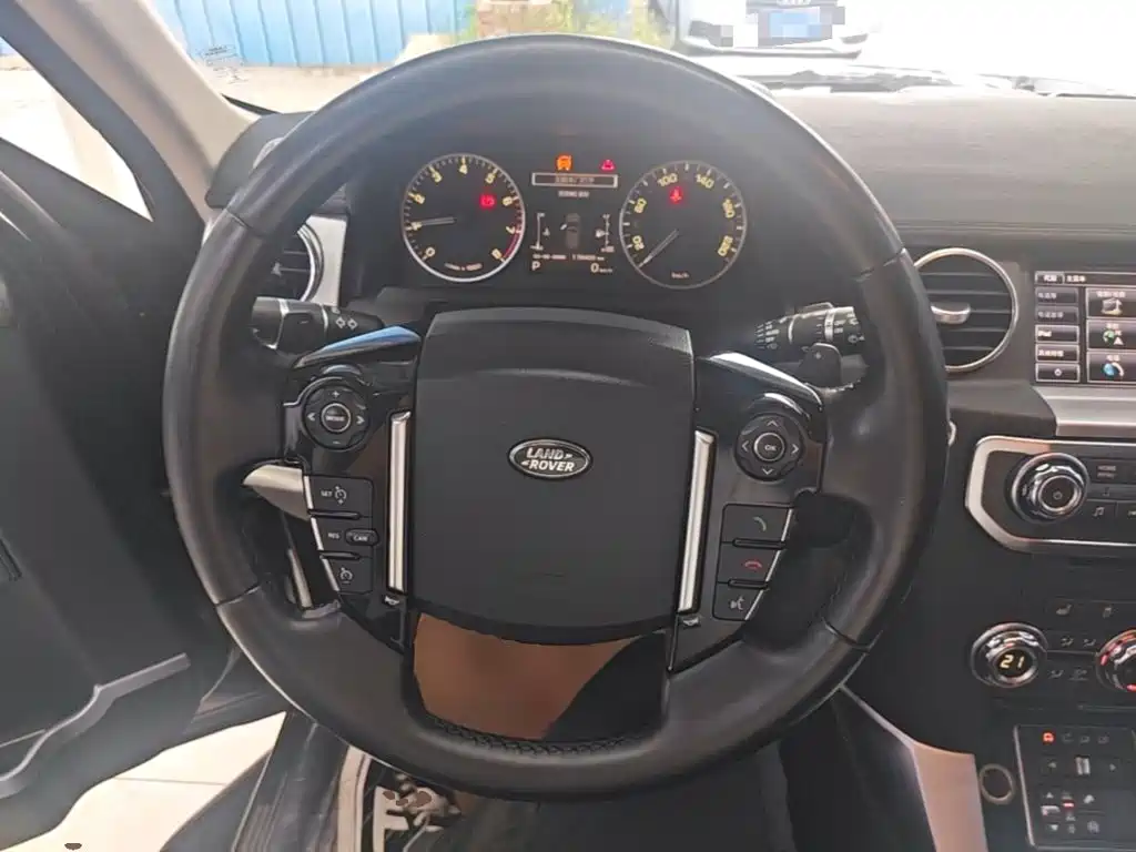 Land Rover Discovery — миниатюра 11
