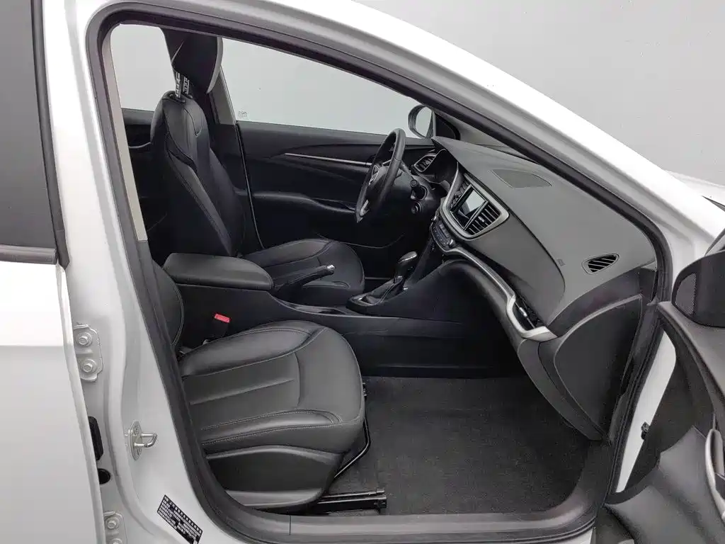 Buick Excelle — миниатюра 23