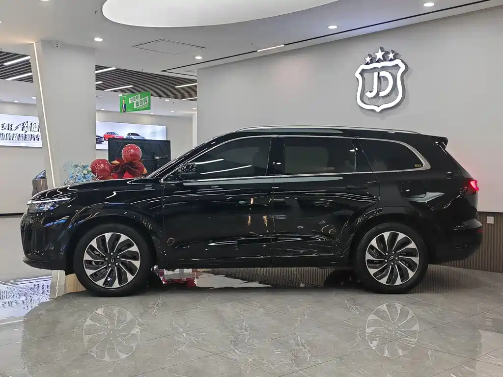 AITO ASK THE WORLD M7