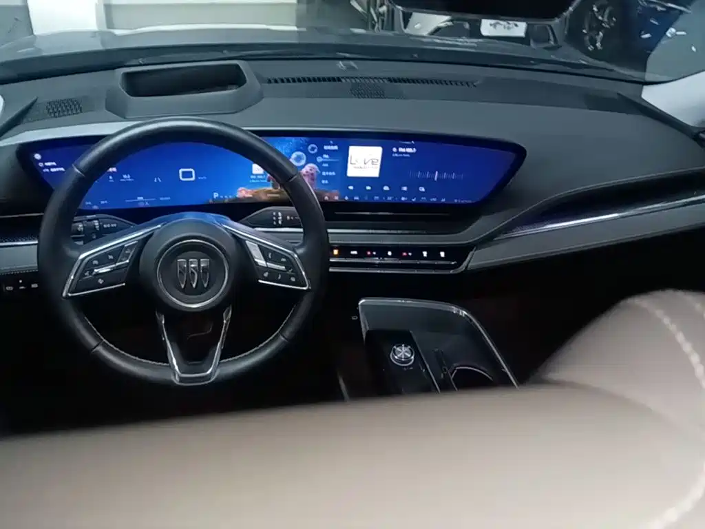 Buick E5 — миниатюра 10