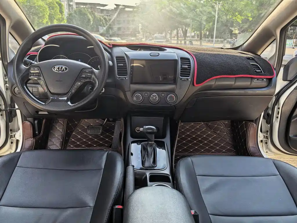 Kia K3 — миниатюра 7