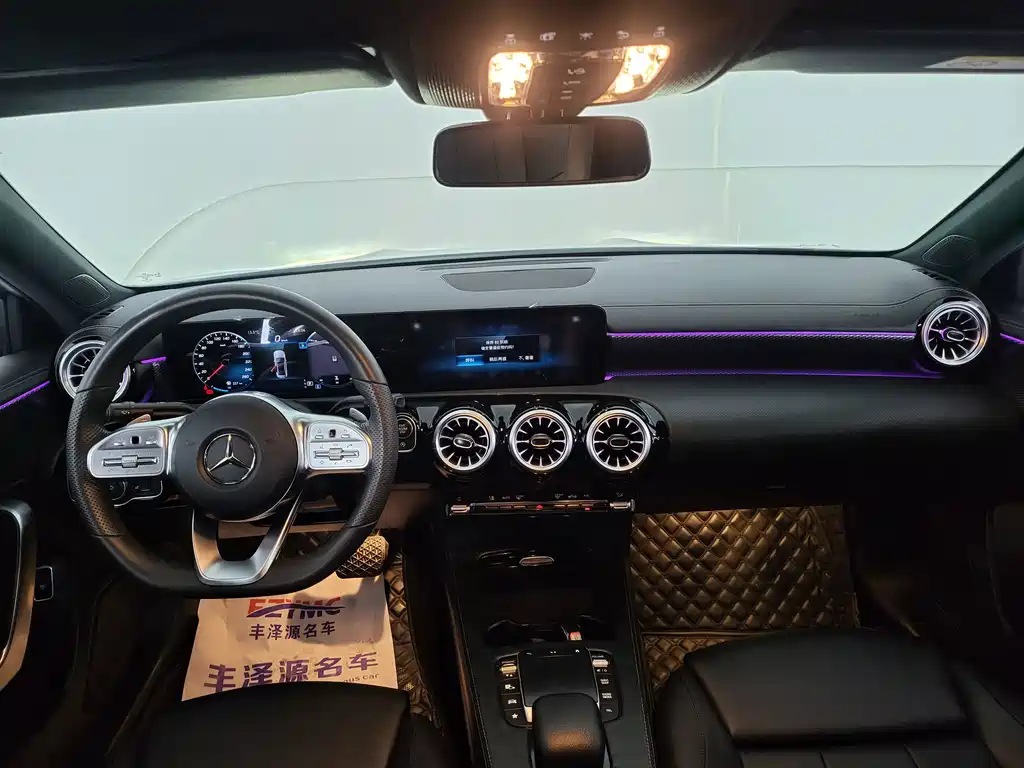 Mercedes-Benz A-Class — миниатюра 8