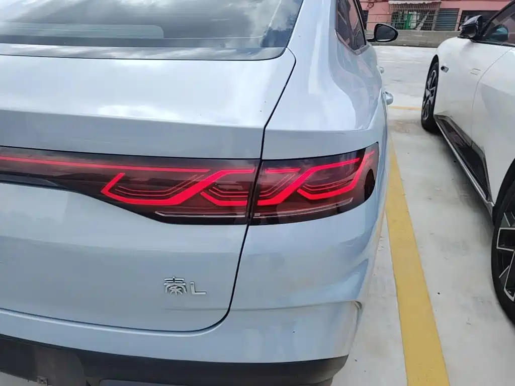 BYD Qin L — миниатюра 8