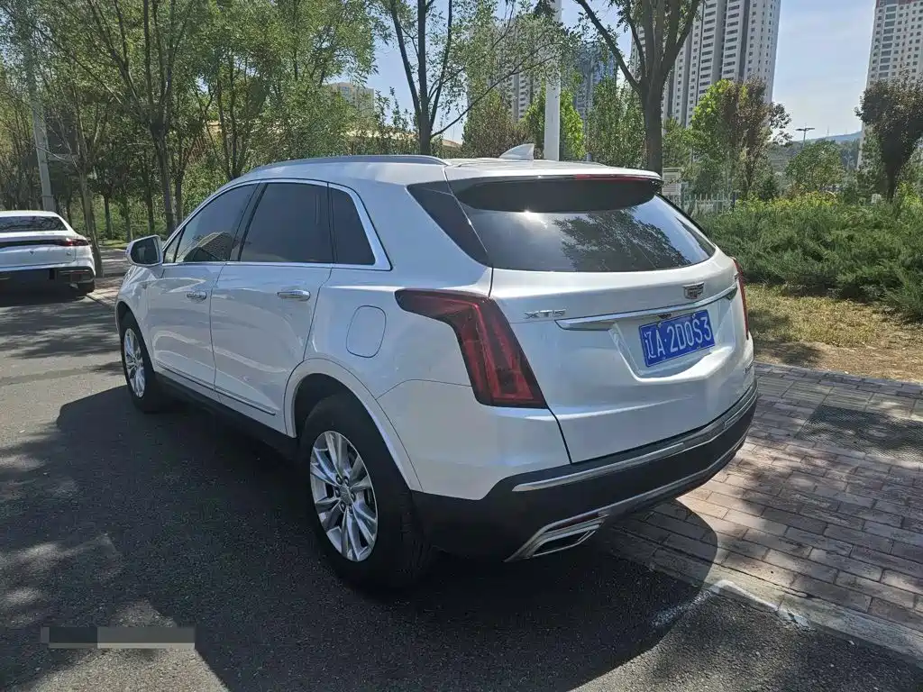 Cadillac XT5 — миниатюра 6