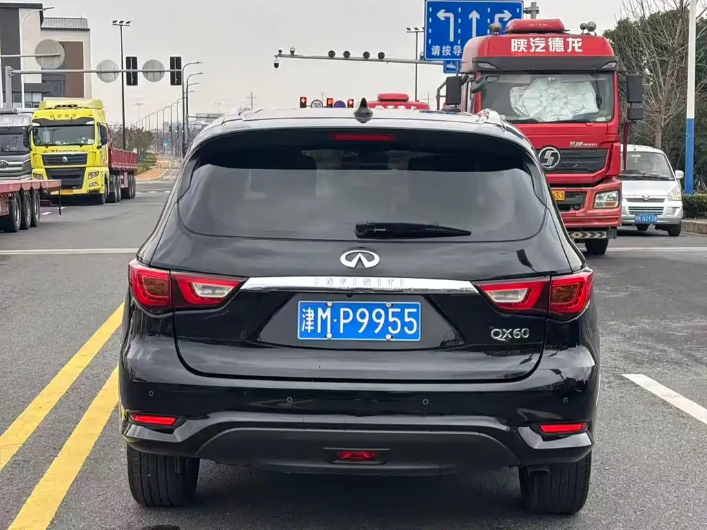 INFINITI QX60