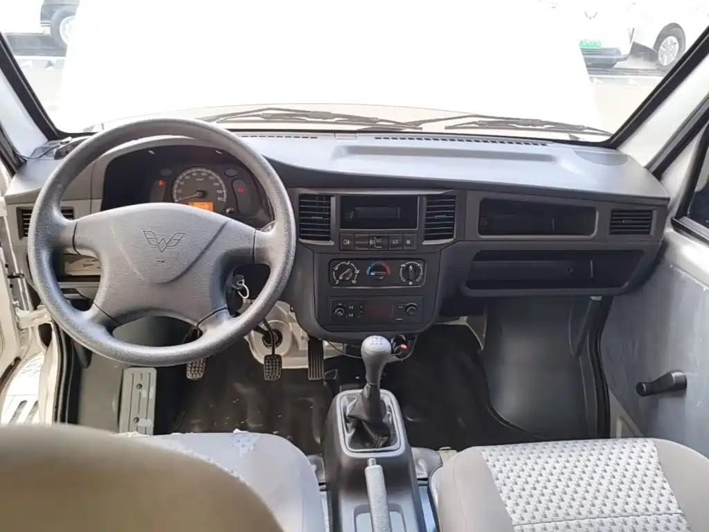 Wuling Zhiguang — миниатюра 10