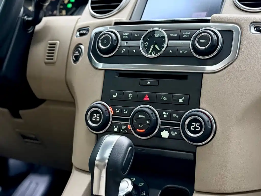 Land Rover Discovery — миниатюра 13
