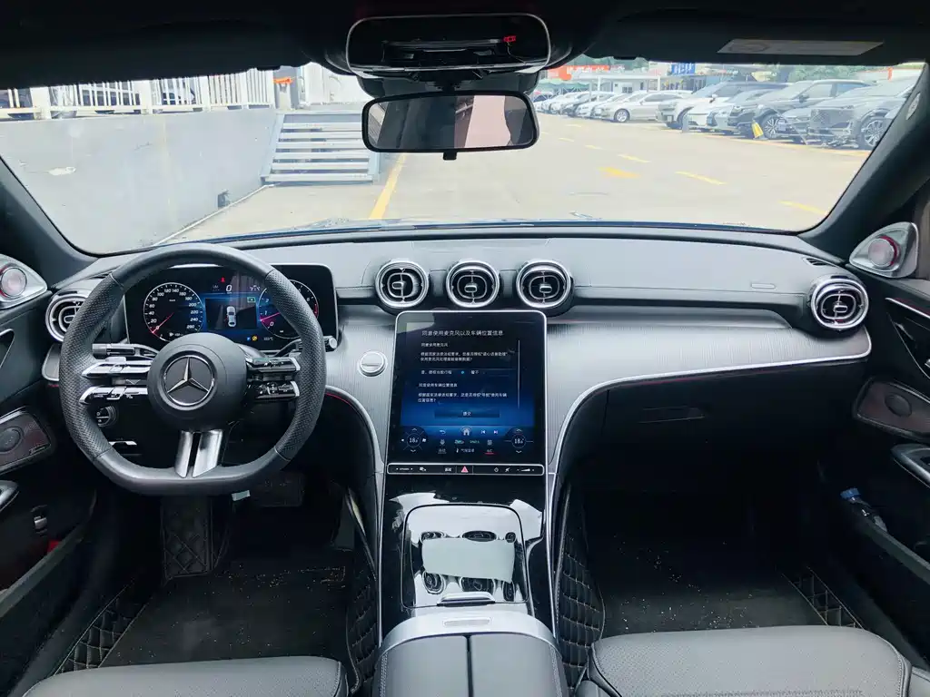 Mercedes-Benz C-Class — миниатюра 17