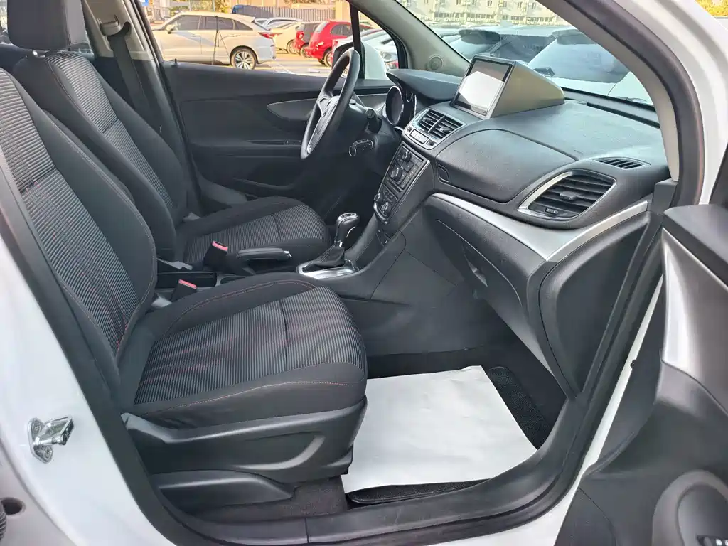 Buick Encore — миниатюра 17