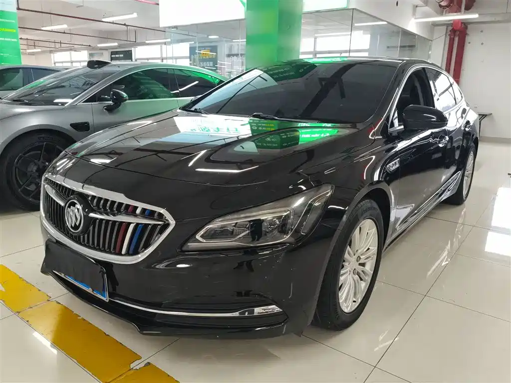 Buick LaCrosse 2018