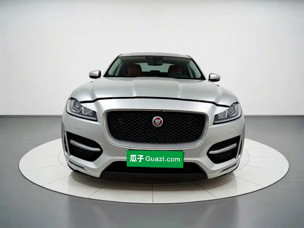Jaguar F-Pace — фотографии объявления, Фото 24