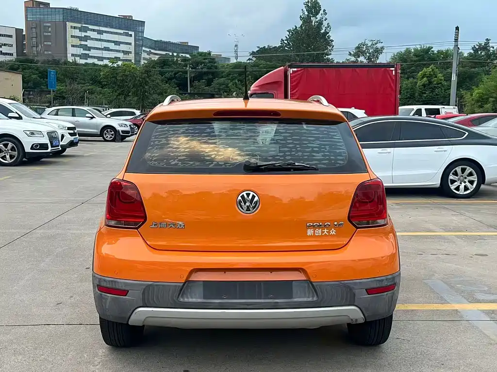 Volkswagen Polo 1.6L Cross Polo AT, фото 11