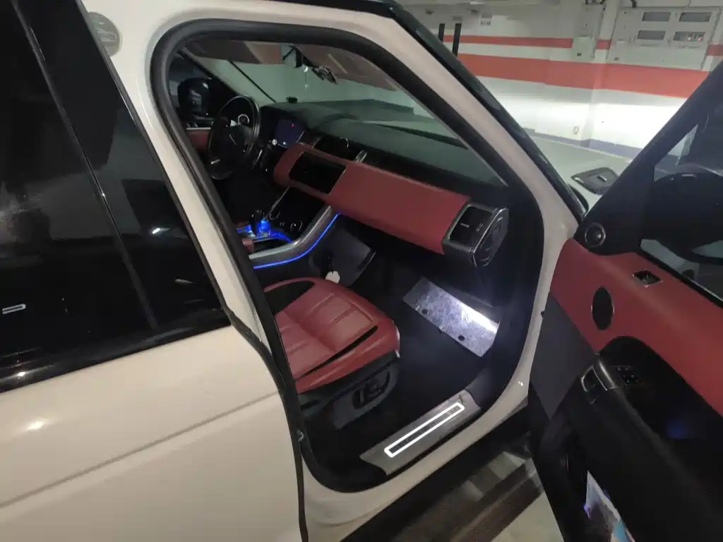 Land Rover Sport — миниатюра 22
