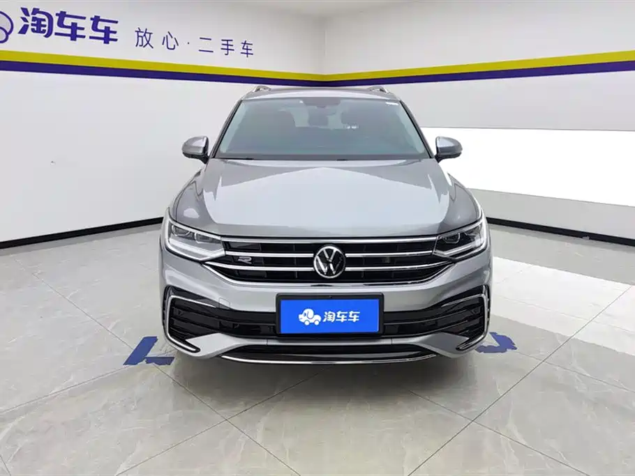 Volkswagen Tiguan L L 2022 330TSI AT R-Line