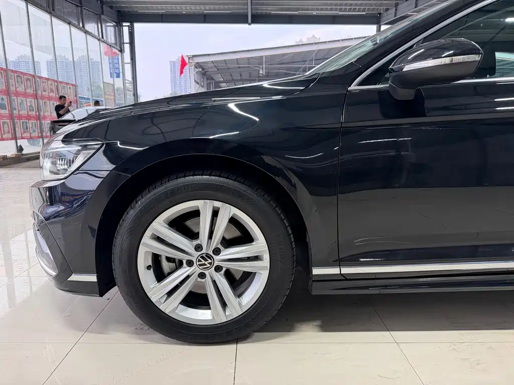 Volkswagen Magotan — миниатюра 4