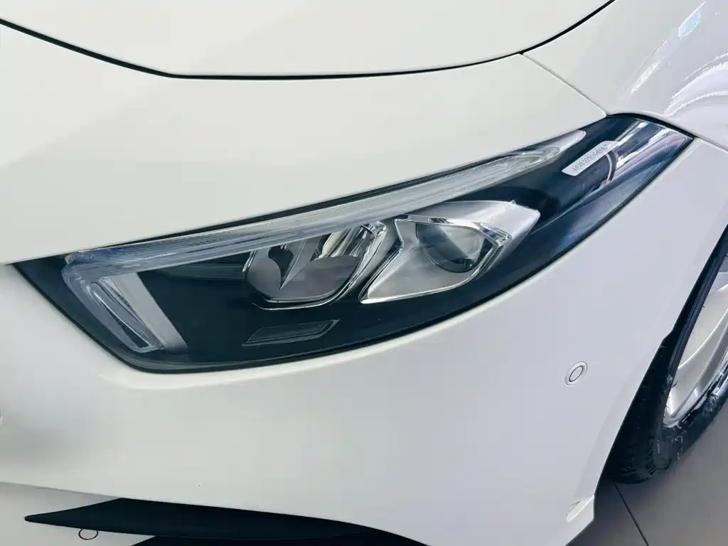 Mercedes-Benz A-Class — миниатюра 11