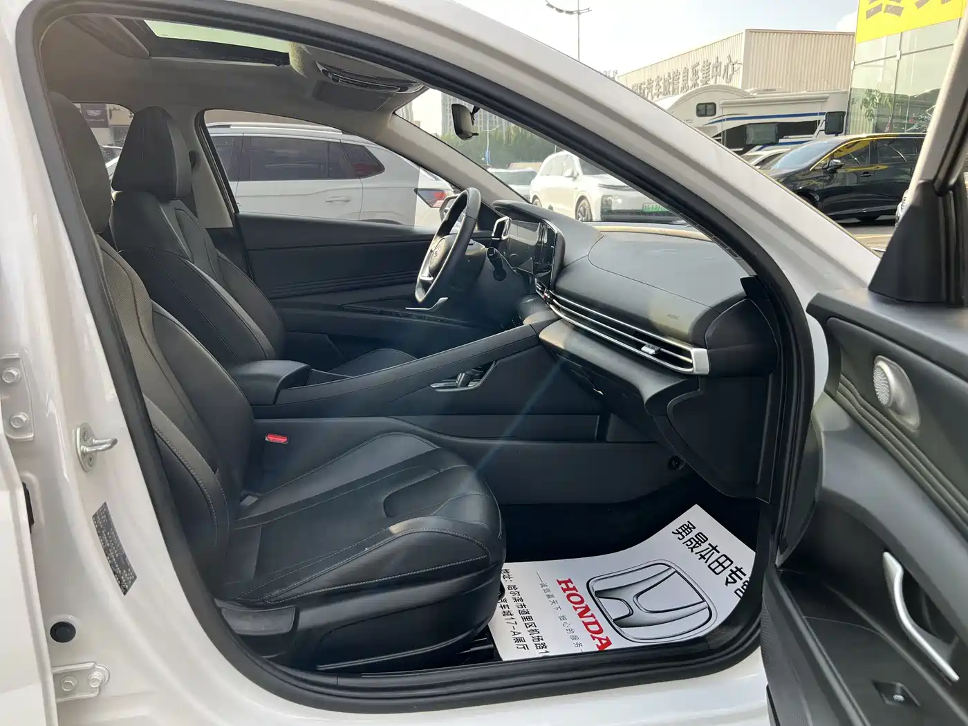 Hyundai Elantra id 4514221 из Китая 7