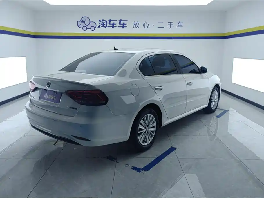 Volkswagen Lavida 2019 1.5L AT Comfort VI