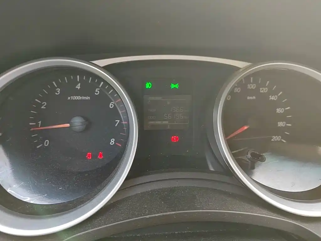 Wuling Hongguang — миниатюра 12