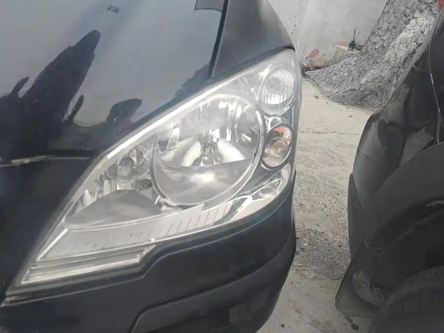 Mercedes-Benz Vito — миниатюра 5