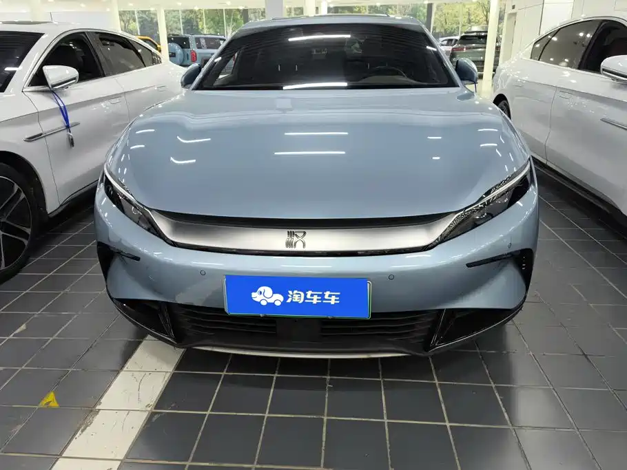 BYD Han — миниатюра 2