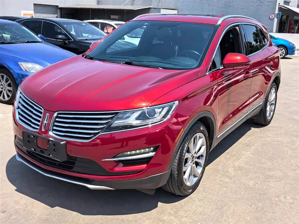 Lincoln MKC 2015