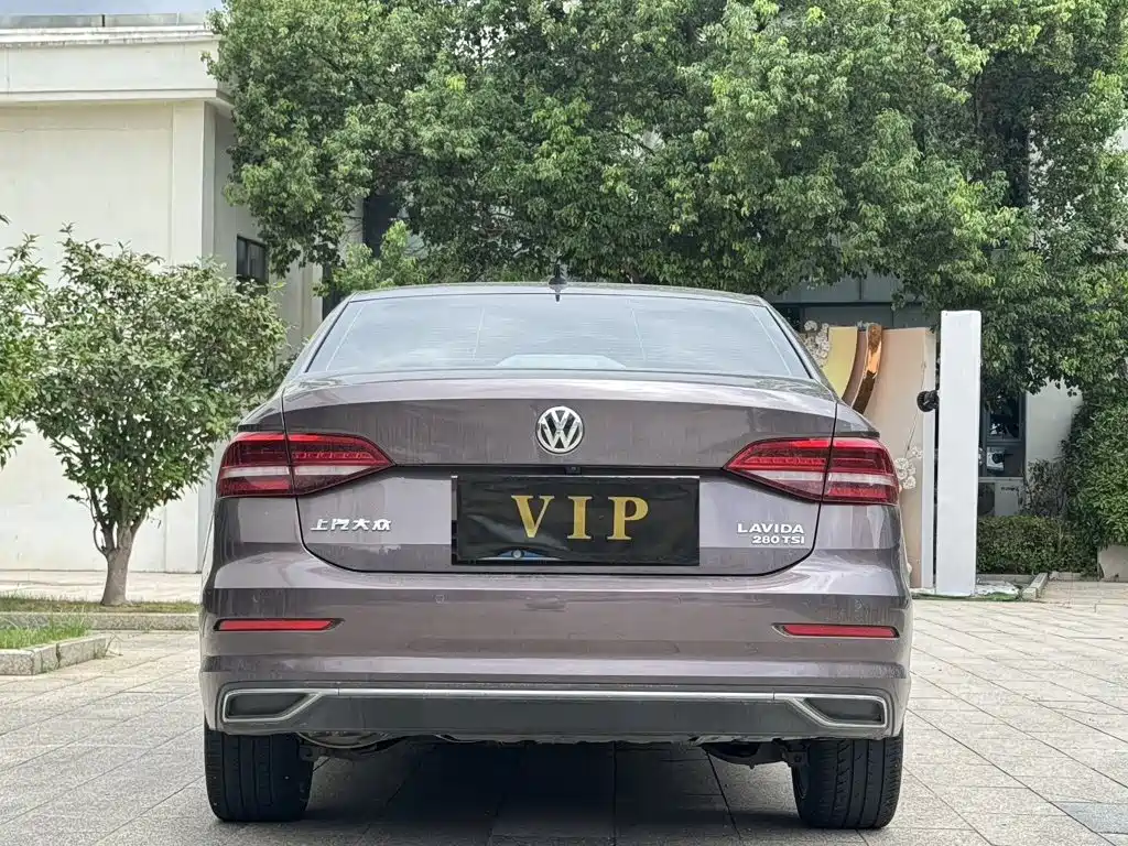 Volkswagen Lavida 2019 280TSI DSG Luxury VI