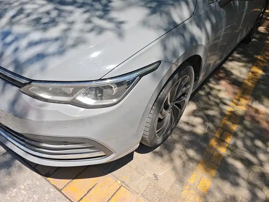 Volkswagen Golf 2023 280TSI DSG Pro 20