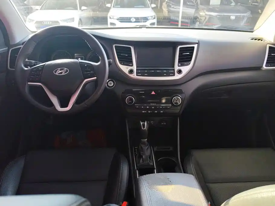 Hyundai Tucson — миниатюра 12