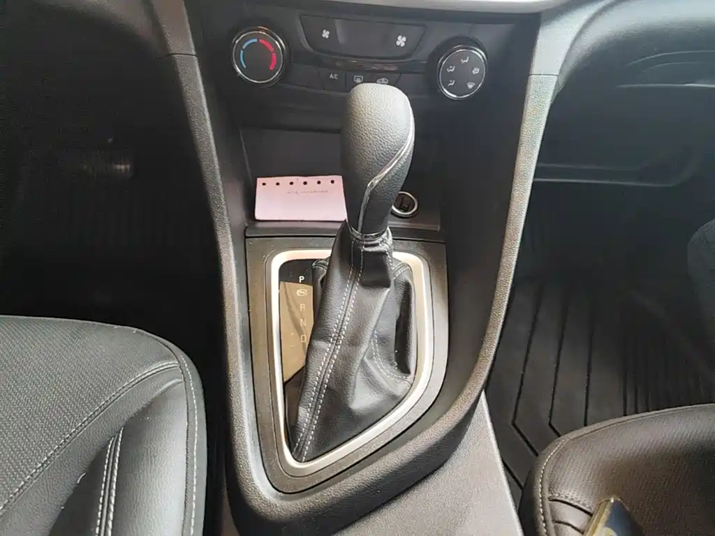 Buick Excelle — миниатюра 14